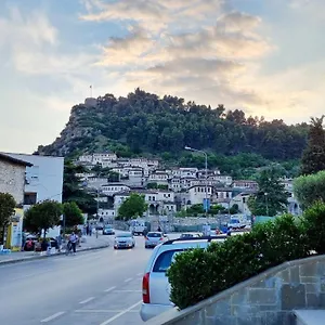 Appartement Downtown, Berat